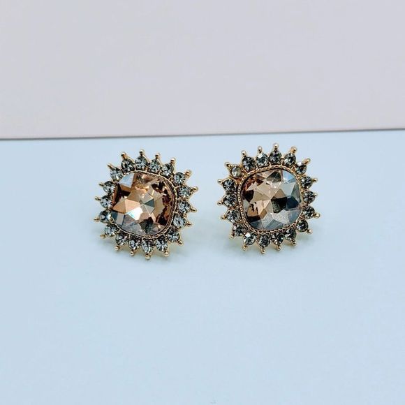 7/$35 Beige Crystal Large Stud Earrings - Picture 9 of 10